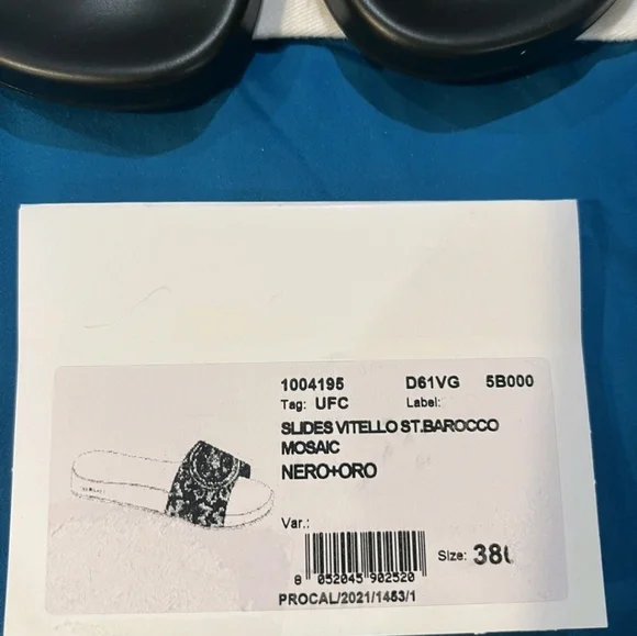 Versace Slides Women display picture 3